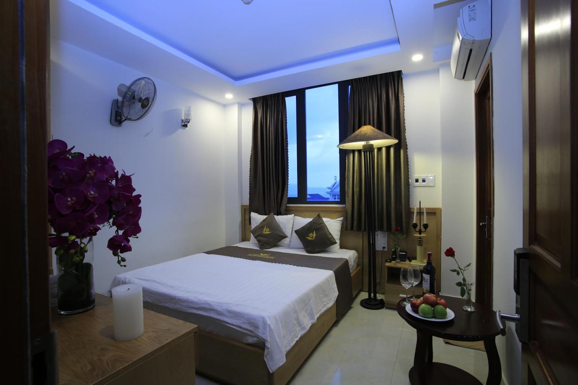 Trang Ngan Hotel By Thg Da Nang Esterno foto