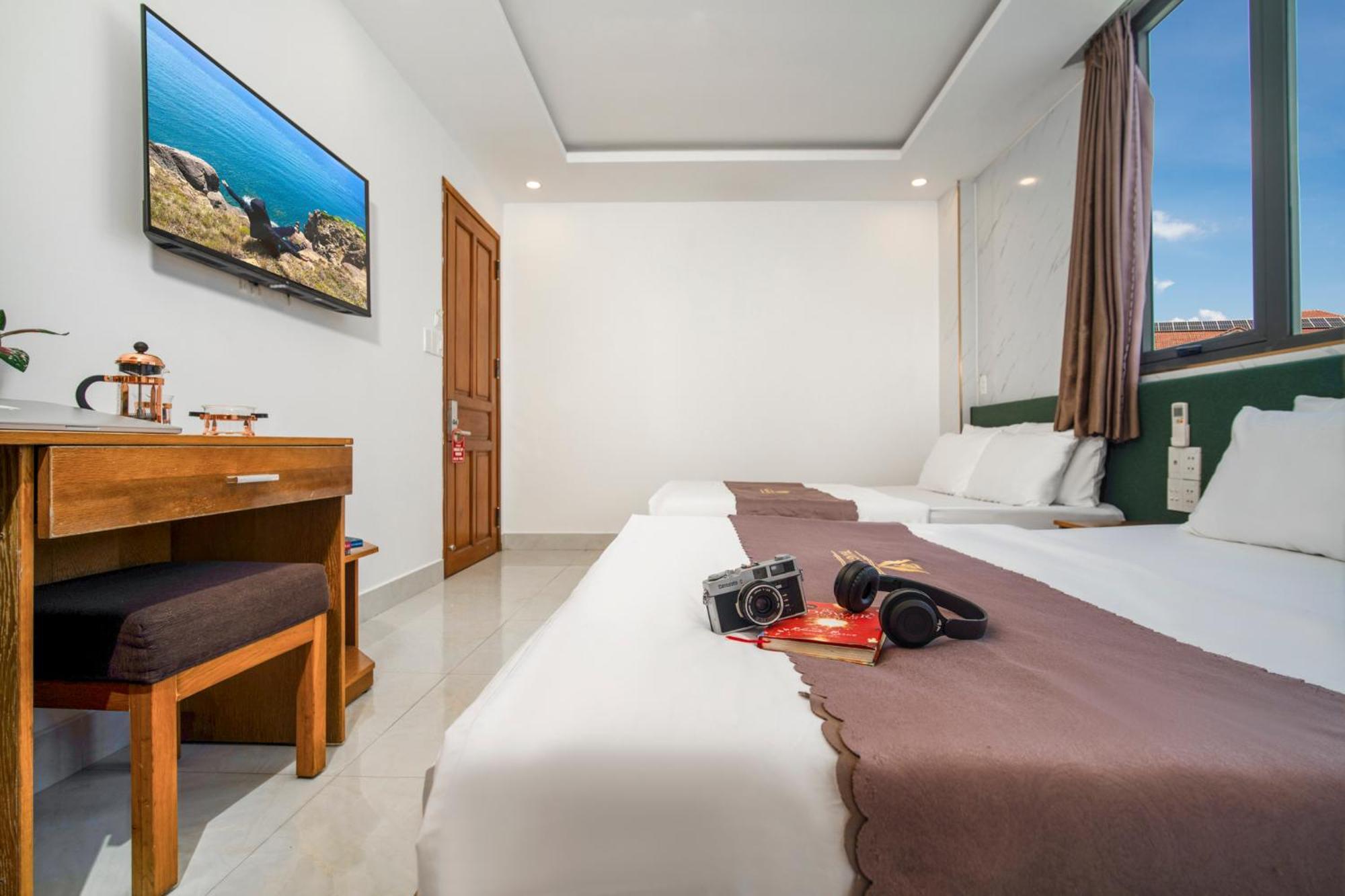 Trang Ngan Hotel By Thg Da Nang Esterno foto
