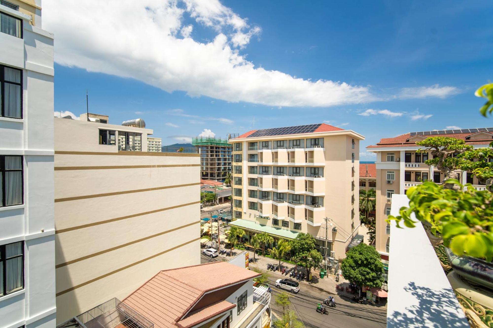 Trang Ngan Hotel By Thg Da Nang Esterno foto