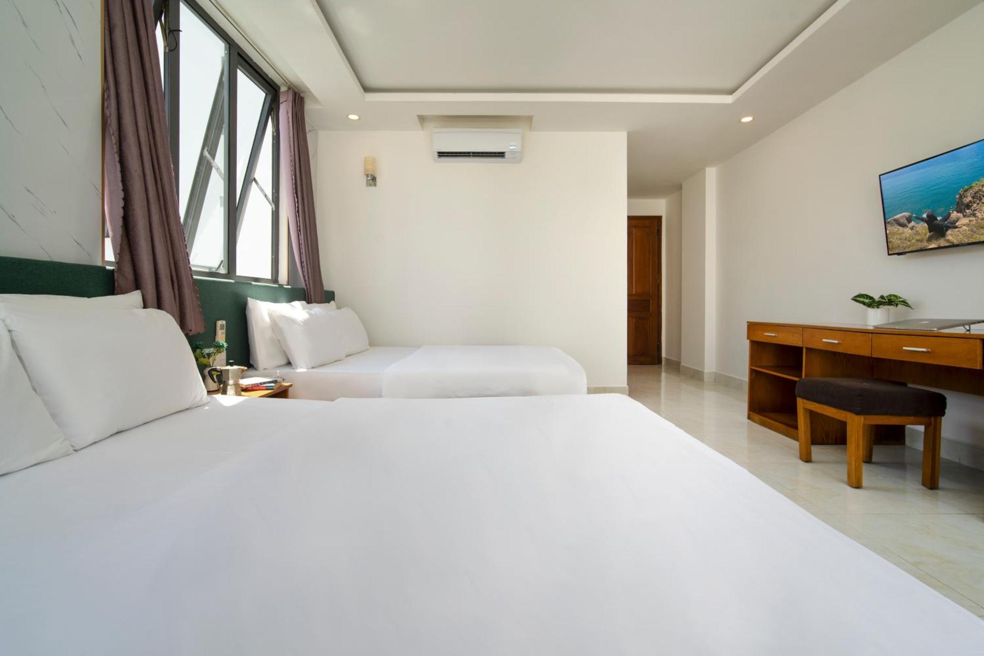 Trang Ngan Hotel By Thg Da Nang Esterno foto